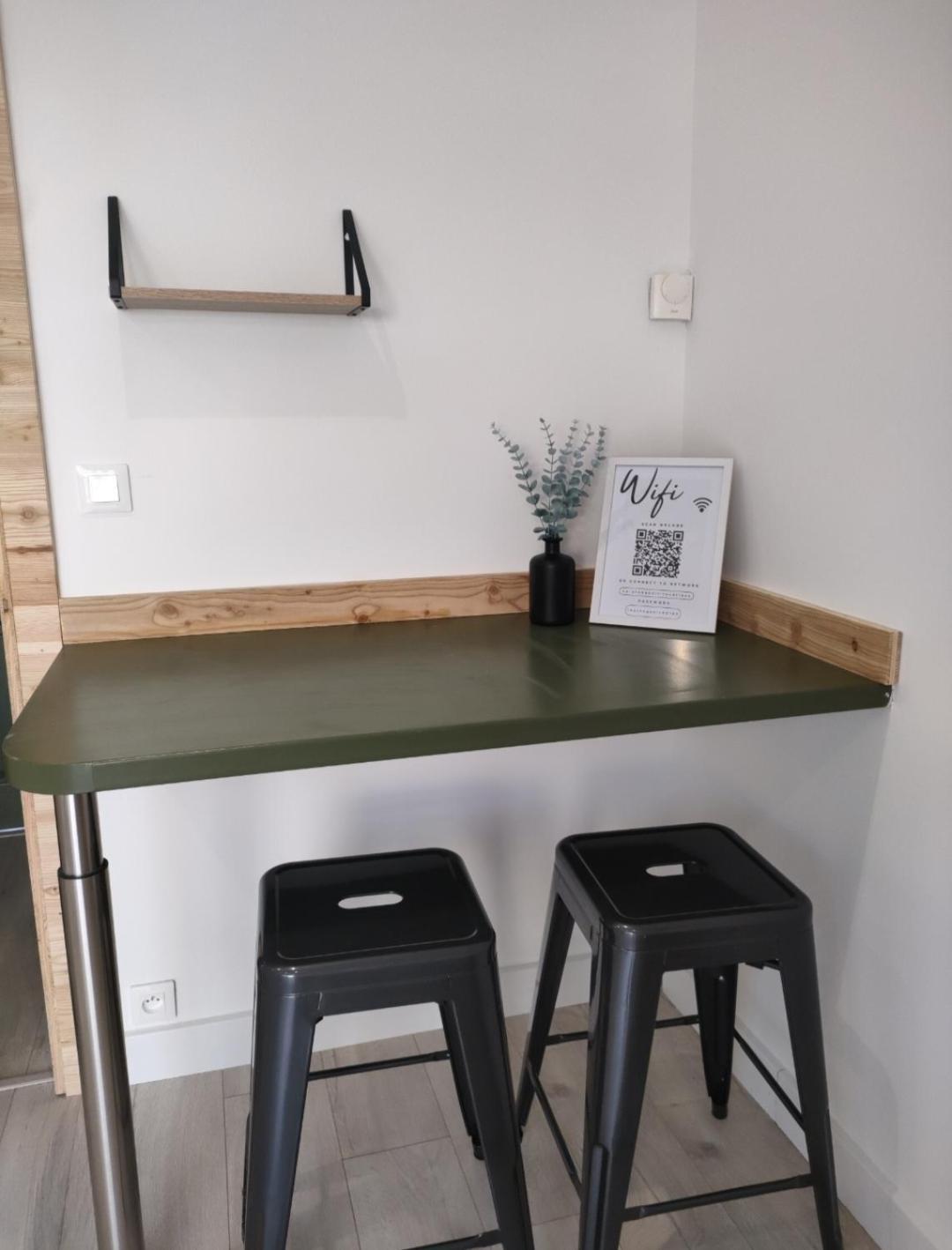 Le Cosy Du Plongeoir - T2 Neuf Avec Vue Sur Le Lac De Serre Poncon Et Grande Terrasse Avec Jardin Savines Kültér fotó